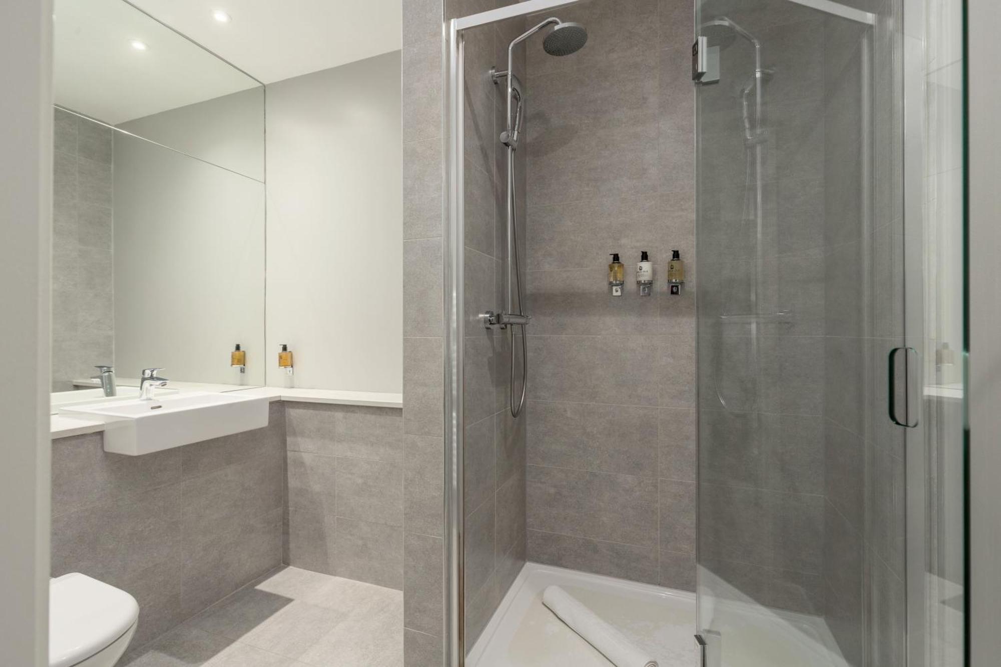 เดสตินี สก็อตแลนด์ อพาร์ตเมนต์ แอท แคนนิง สตรีท เลน Apartment เอดินบะระ ภายนอก รูปภาพ